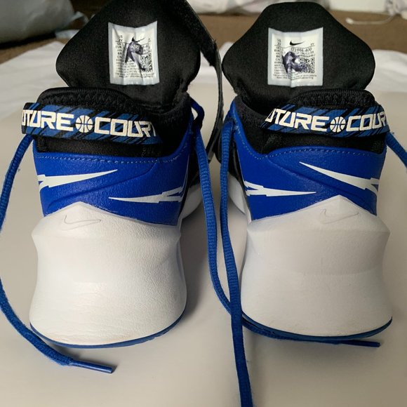 Nike Basketball Shoe - Picture 2 of 5